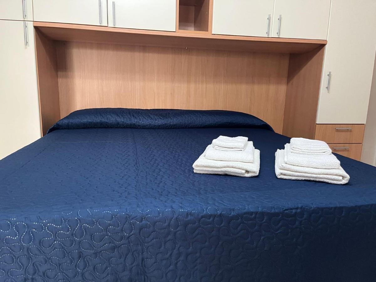 B&B Dionigi Crotone Exteriör bild